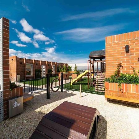 Lovely 1 Bedroom Unit With Free Parking Modra Zone 4 Guatemala City Exterior foto