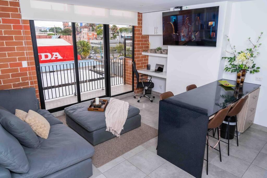 Lovely 1 Bedroom Unit With Free Parking Modra Zone 4 Guatemala City Exterior foto
