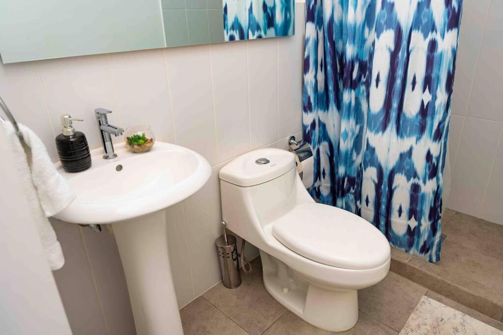 Lovely 1 Bedroom Unit With Free Parking Modra Zone 4 Guatemala City Exterior foto